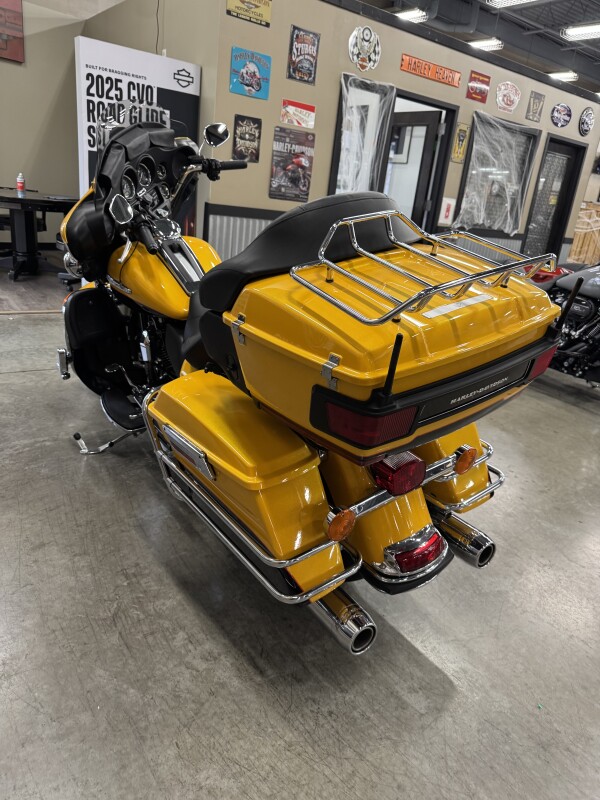 2013 Harley-Davidson Electra Glide Ultra Limited FLHTK - Photo 8