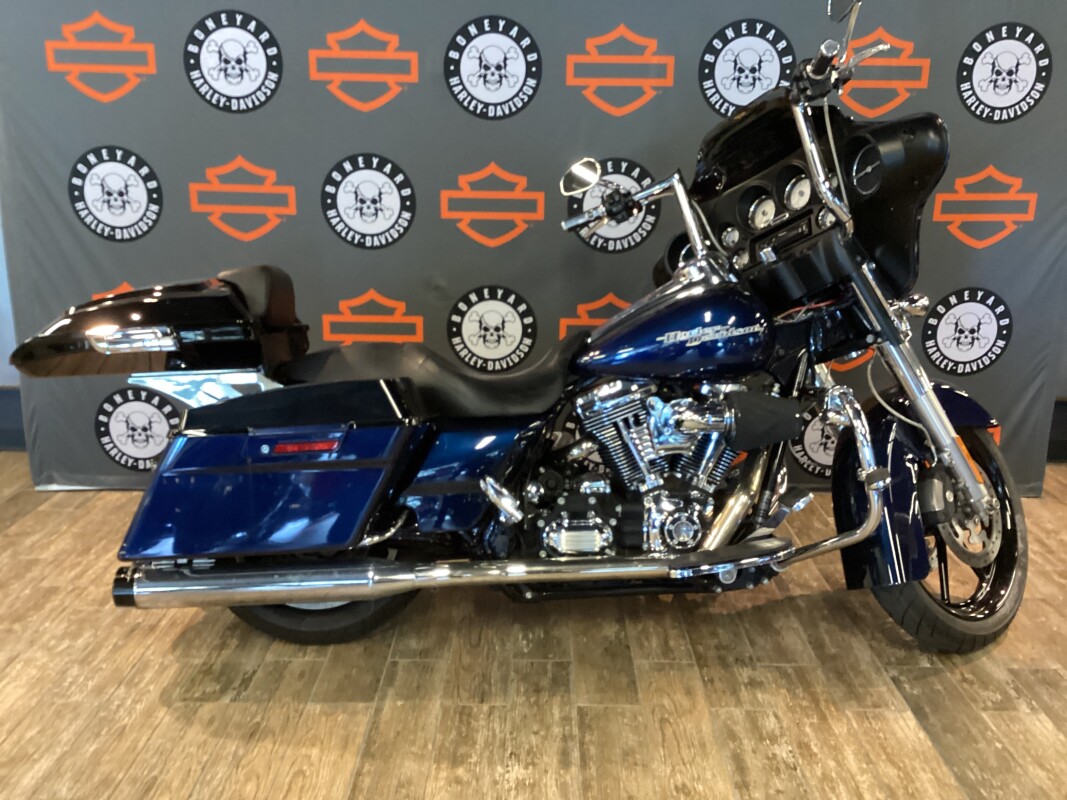 2012 FLHX103