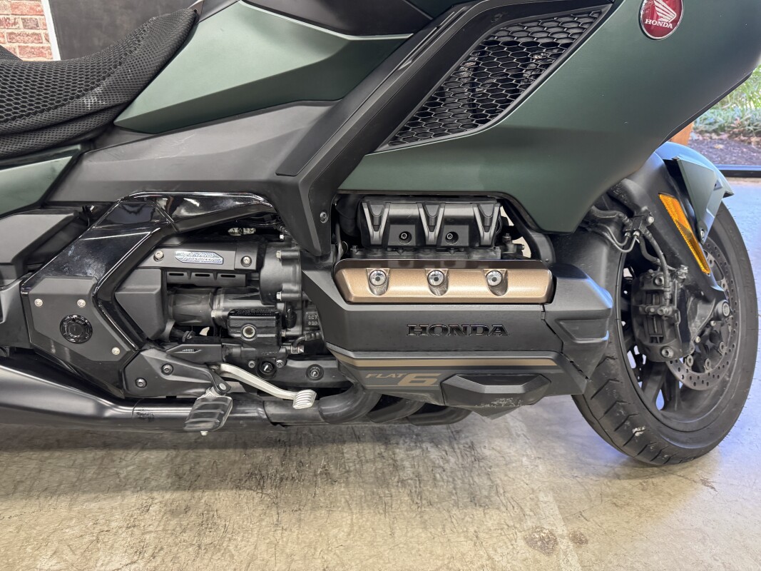 2024 Honda Gold Wing Tour Automatic DCT GL1800DR - Photo 2