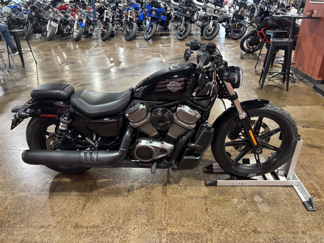 Harley-Davidson Nightster 2023 RH975 BLACK