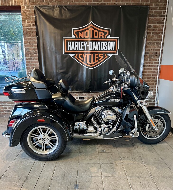 2015 Tri Glide Ultra Classic Black