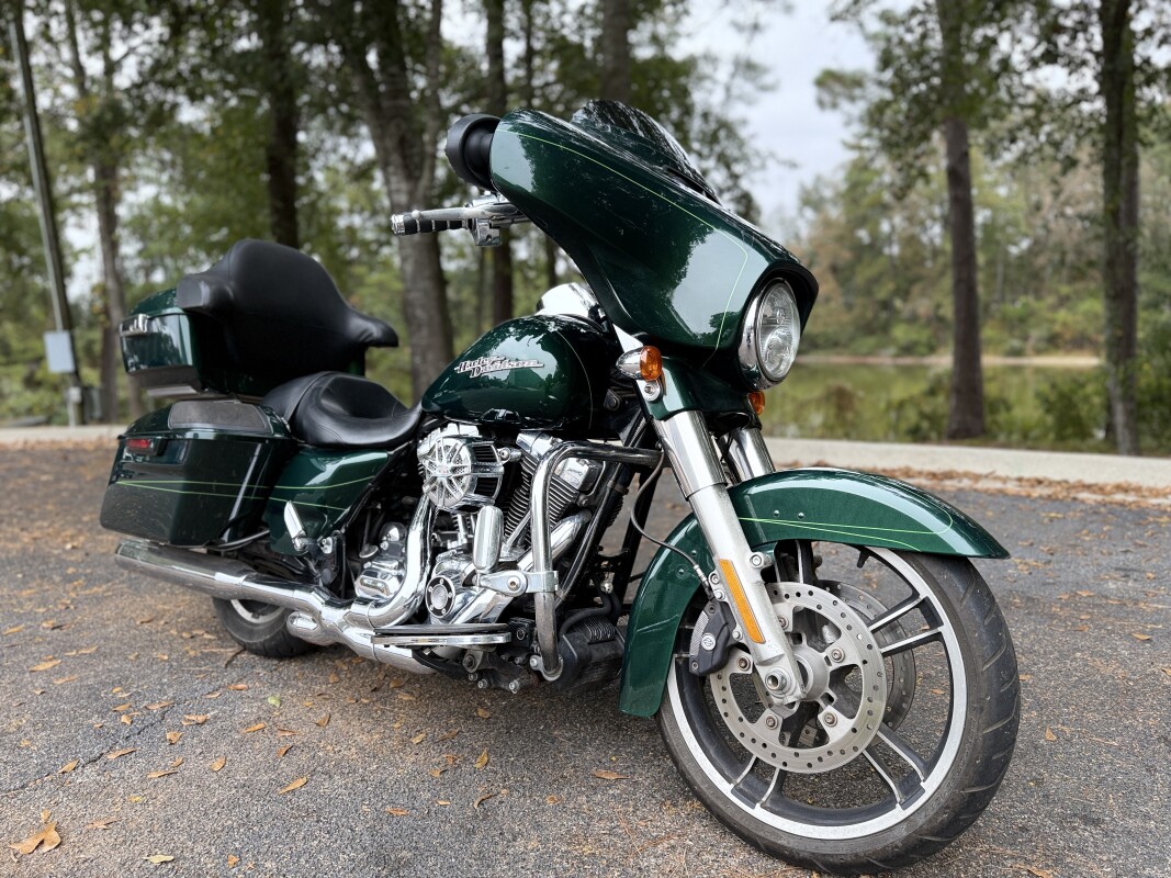 FLHXS 2015 Street Glide Special - Photo 3