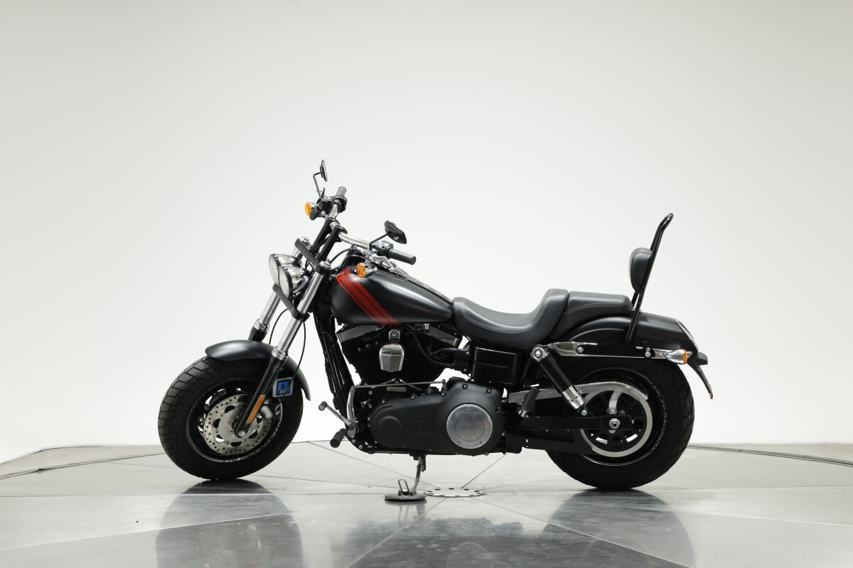 2015 HARLEY-DAVIDSON FXDF FAT BOB in Black Denim - Photo 9