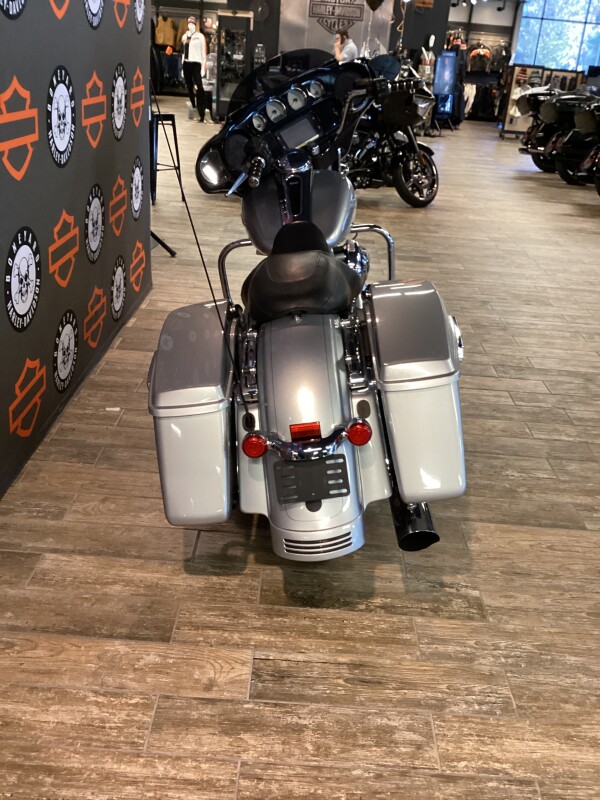 FLHXS 2015 Street Glide Special - Photo 3