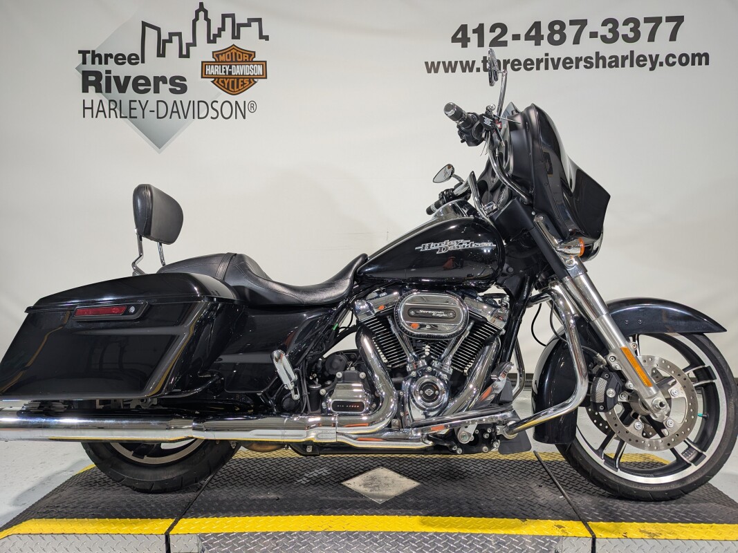 Pre-owned 2019 Harley-Davidson® Street Glide® Vivid Black for sale