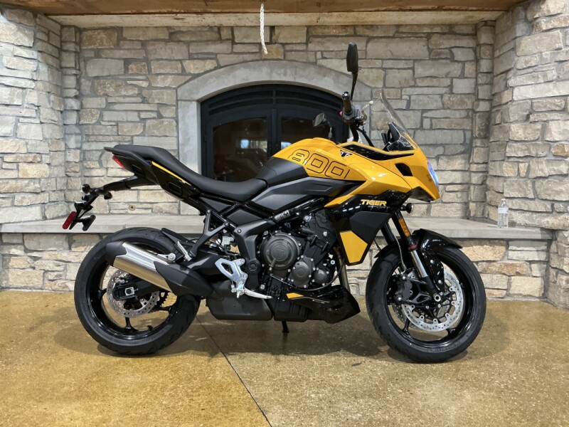  2026 TIGER SPORT 800 RACING YELLOW