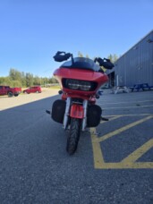 2017 Harley-Davidson® Road Glide® Custom Color  thumb 2