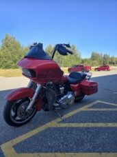 2017 Harley-Davidson® Road Glide® Custom Color  thumb 1