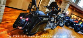 2013 Harley-Davidson® Street Glide®, FLHX thumb 1