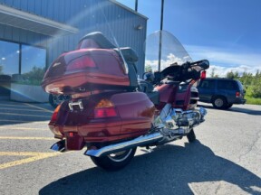 2001 Gl1800 (goldwing) thumb 3