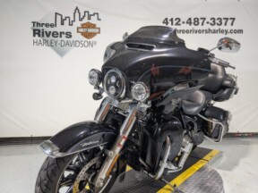 2014 Harley-Davidson® Electra Glide® Ultra Classic® Midnight Blue thumb 0