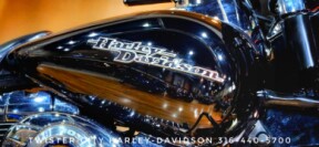 2013 Harley-Davidson® Street Glide®, FLHX thumb 0