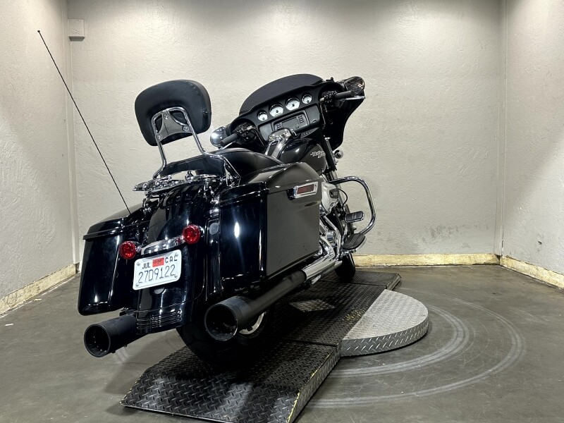 Harley-Davidson Street Glide 2014 FLHX 622131T BLACK - Photo 3