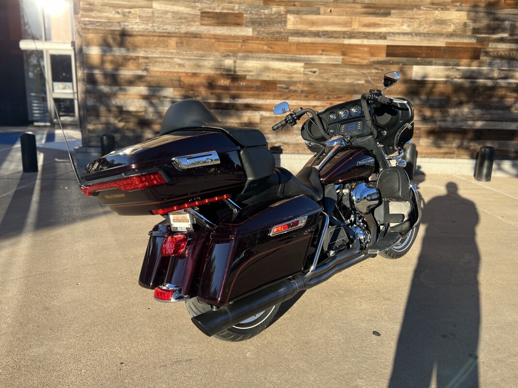 2014 Harley-Davidson Electra Glide Ultra Classic Blackened Cayenne Sunglo - Photo 8