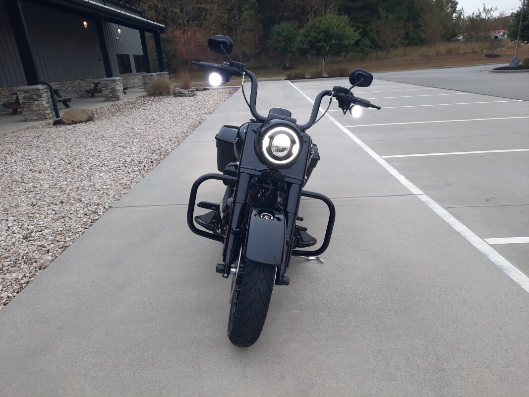 2018 Harley-Davidson Road King Special Vivid Black - Photo 3