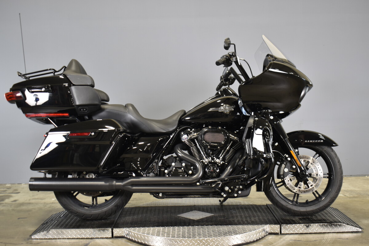 2023 Harley-Davidson Road Glide Limited FLTRK