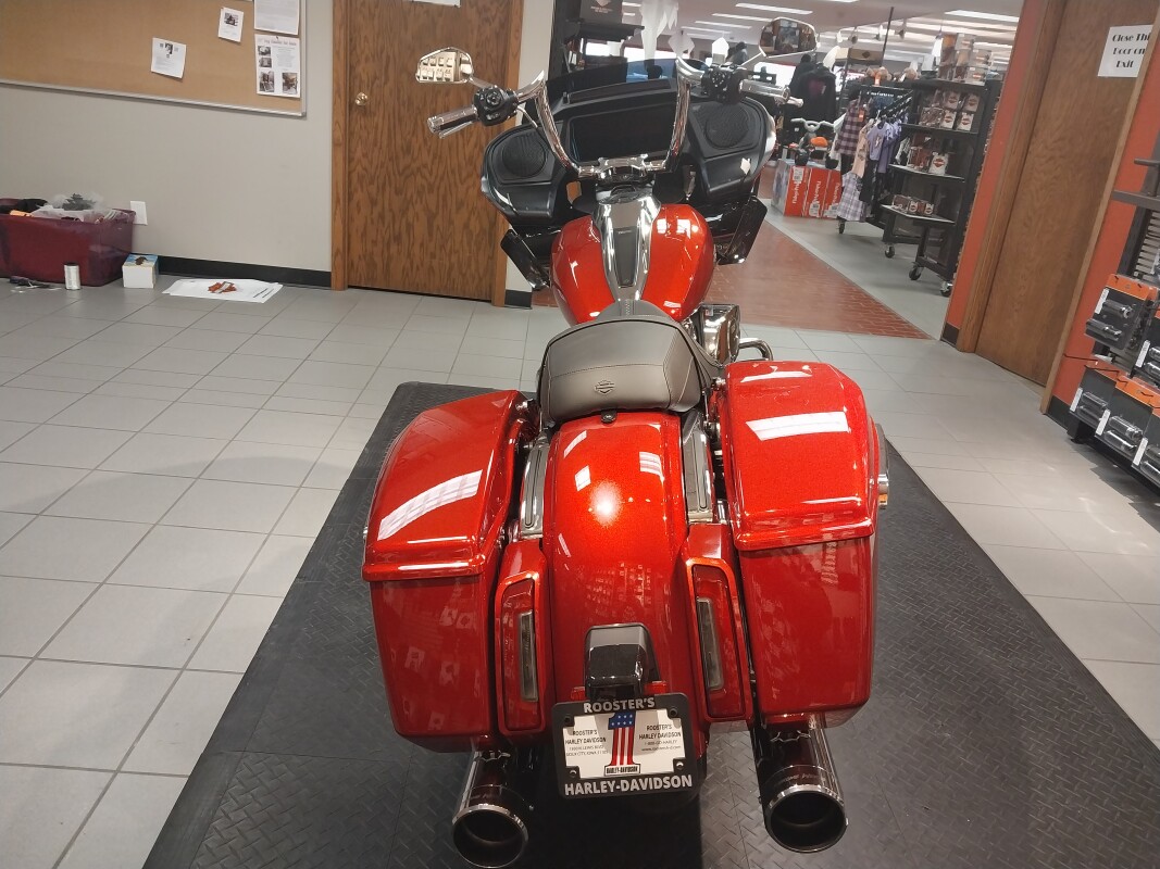 FLTRX 2025 Road Glide - Photo 7