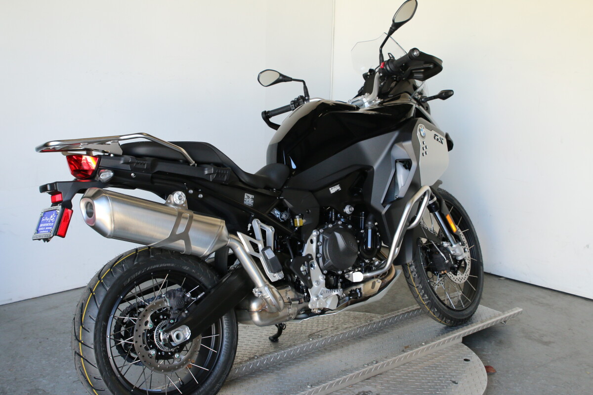 2026 BMW Motorrad F 900 GS Adventure Low Suspension - Photo 3