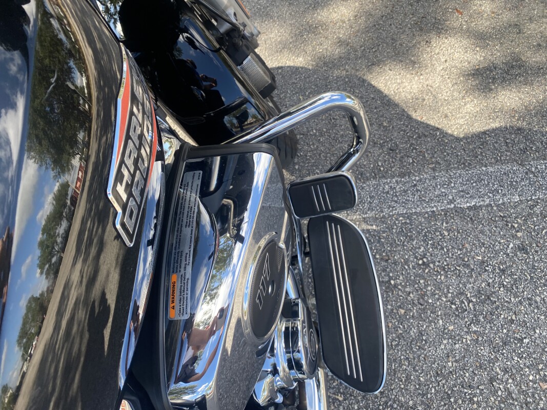 2024 Harley-Davidson Street Glide - Photo 10