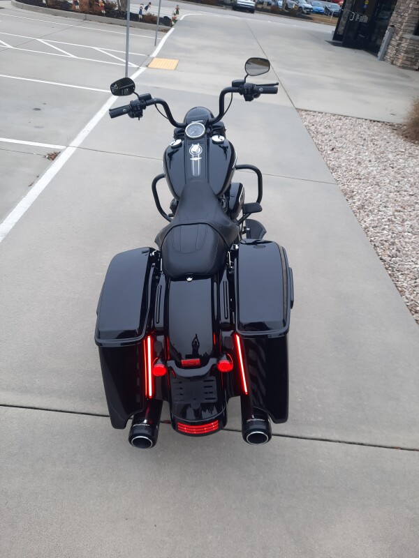 2018 Harley-Davidson Road King Special Vivid Black - Photo 9