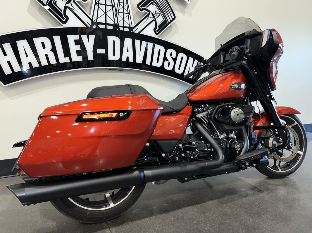 2024 Harley-Davidson Street Glide FLHX - Photo 9