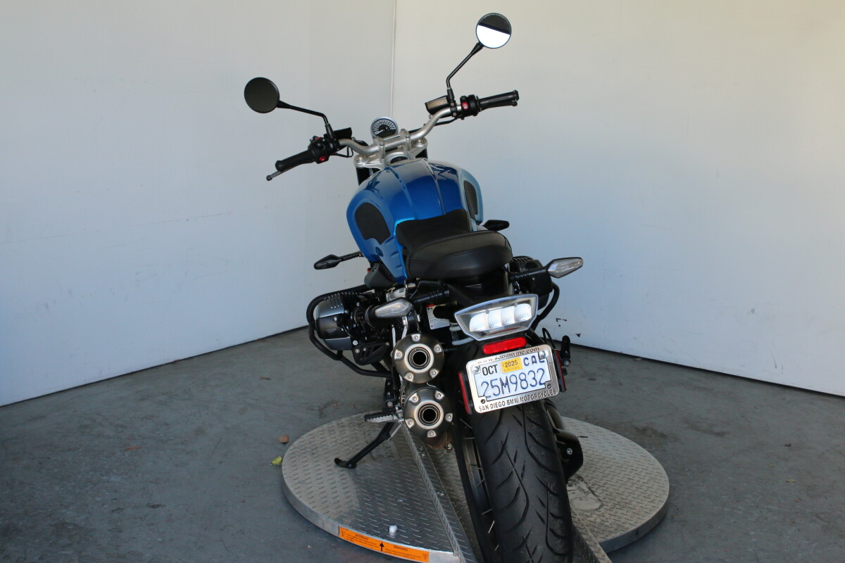 2021 BMW Motorrad R nineT Scrambler Option 719 Cosmic Blue Metallic / Light White - Photo 8