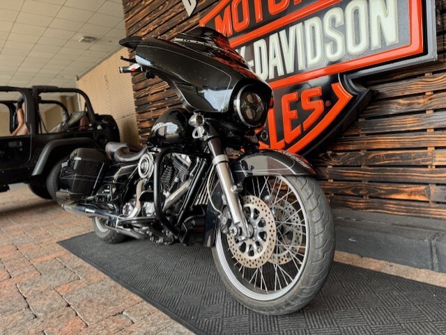 2014 Harley Davidson Street Glide Special FLHXS - Photo 4