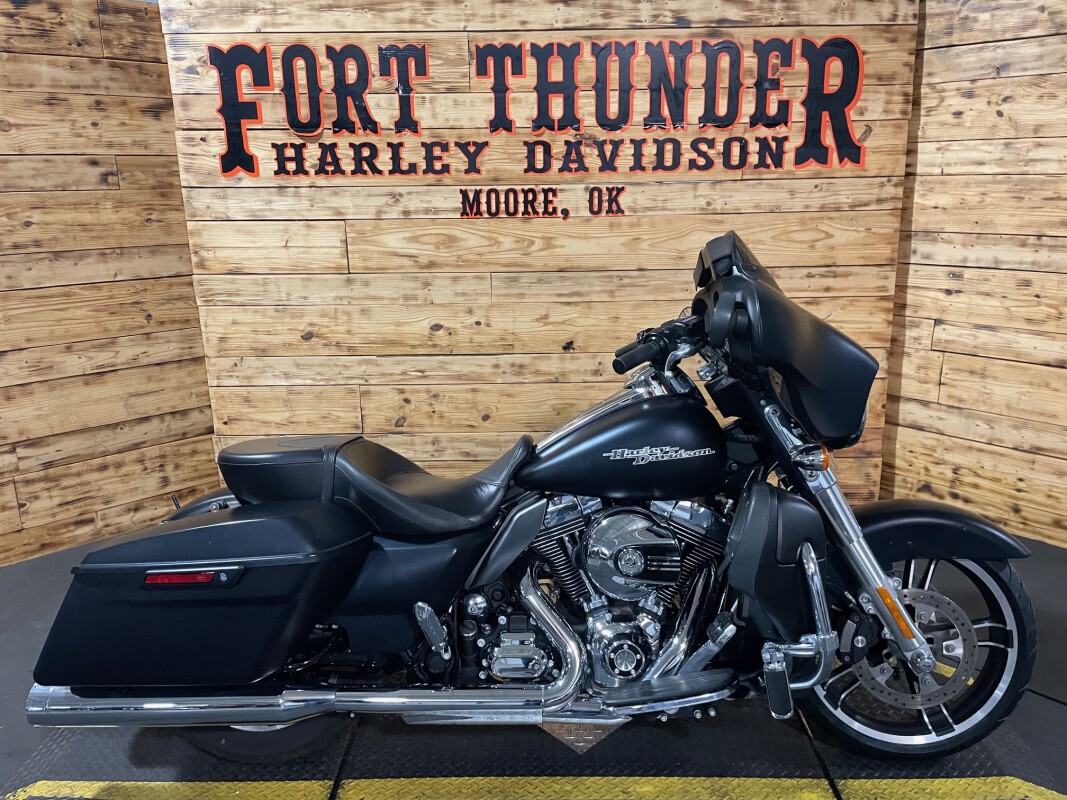 Harley-Davidson Street Glide Special 2016 FLHXS Black Denim