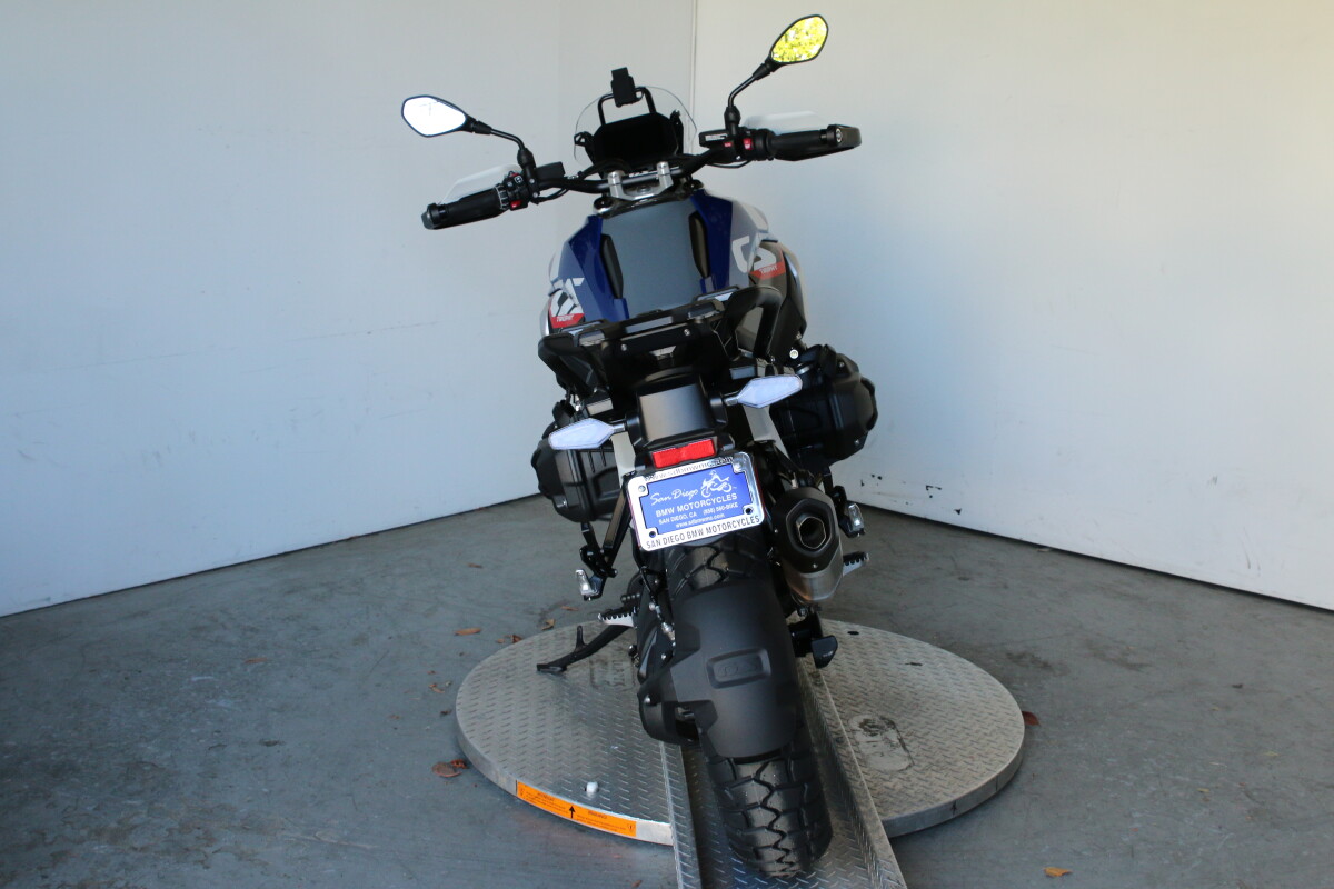 2026 BMW Motorrad R 1300 GS - Photo 8