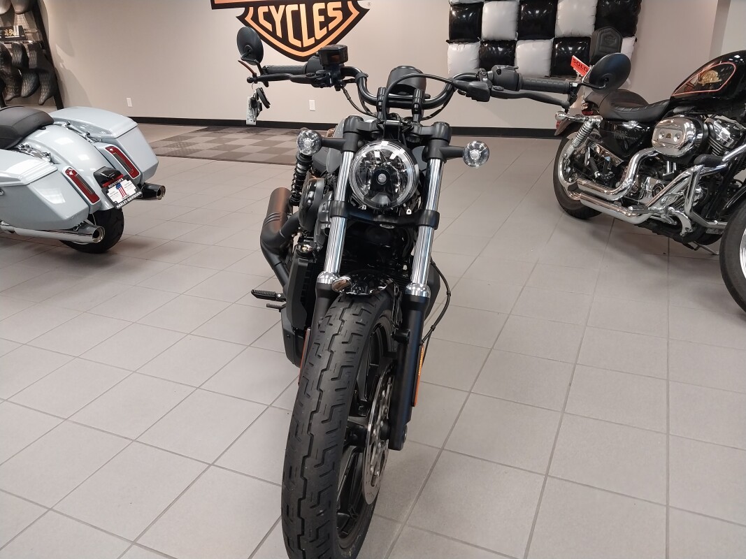 RH975 2025 Nightster - Photo 3