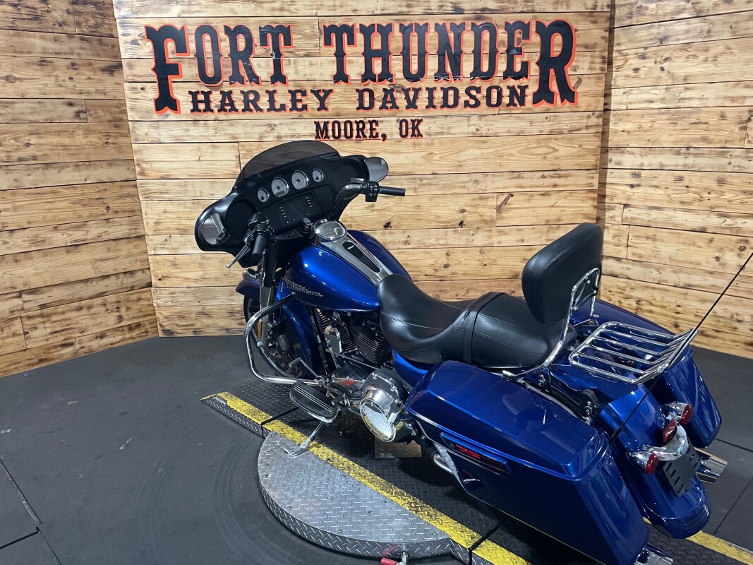 Harley-Davidson Street Glide 2015 FLHX Superior Blue - Photo 10