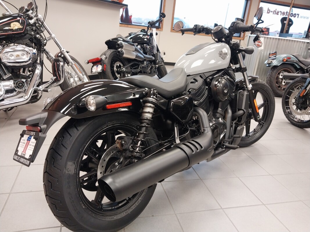 RH975 2025 Nightster - Photo 8