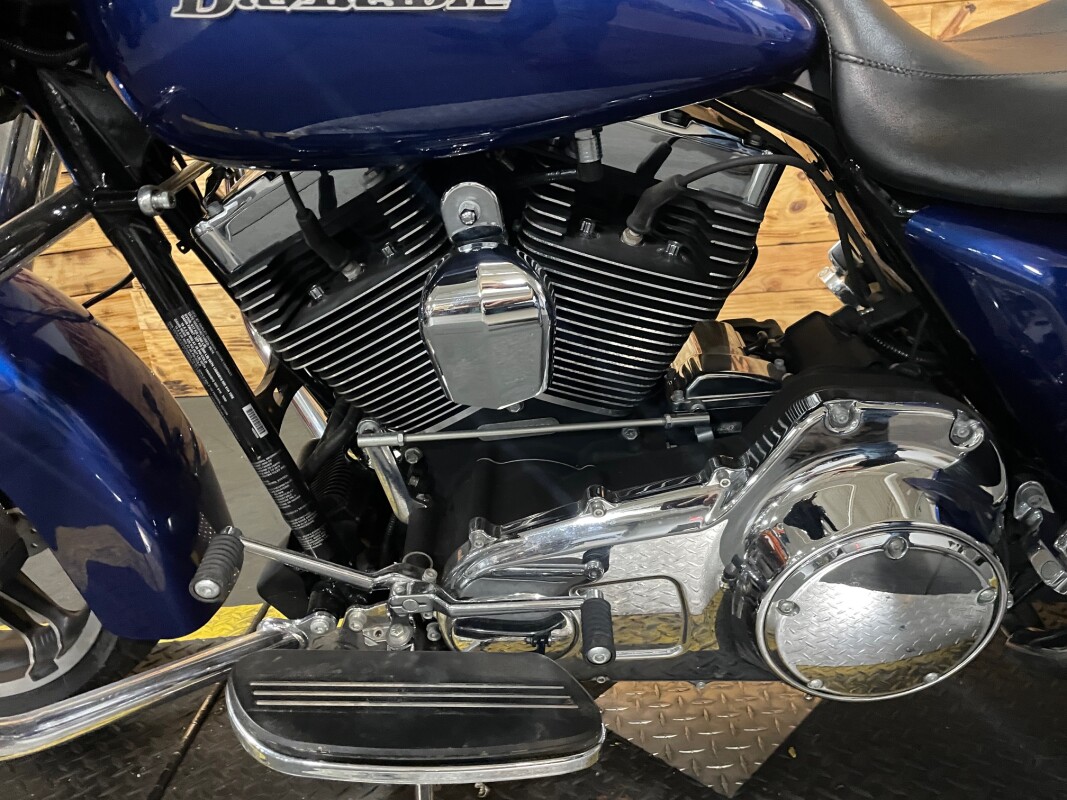 Harley-Davidson Street Glide 2015 FLHX Superior Blue - Photo 9