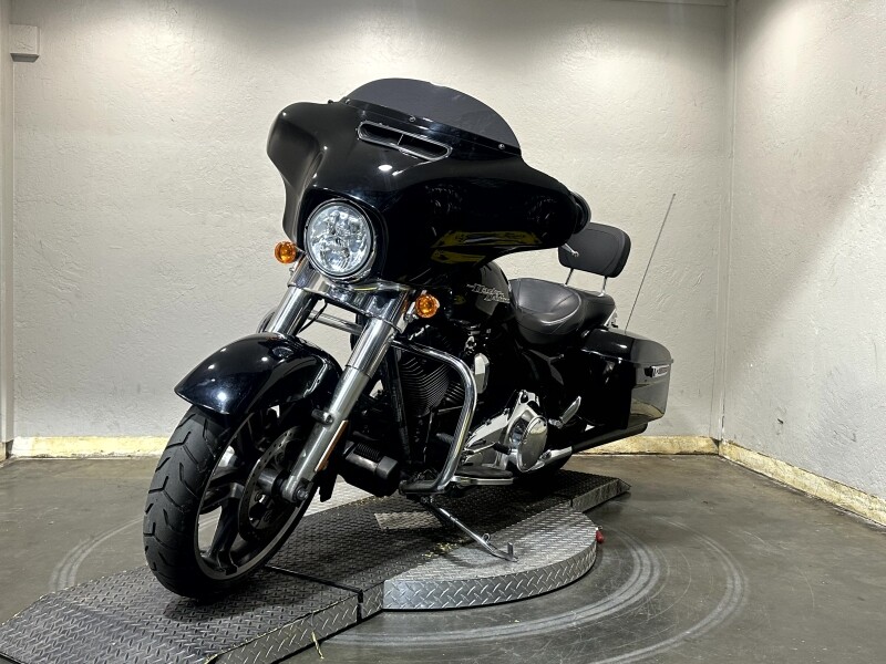 Harley-Davidson Street Glide 2014 FLHX 622131T BLACK - Photo 5
