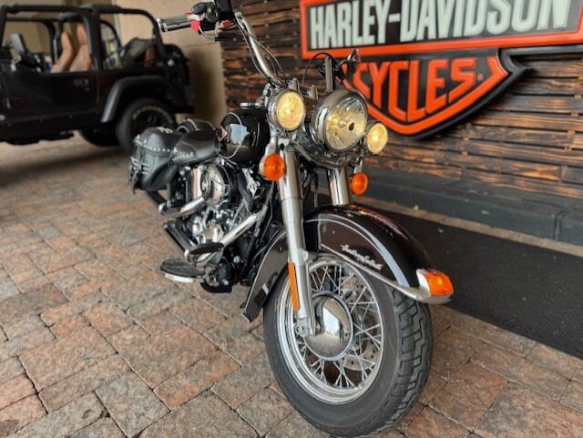 2014 Harley Davidson Heritage Softail Classic FLSTC - Photo 6