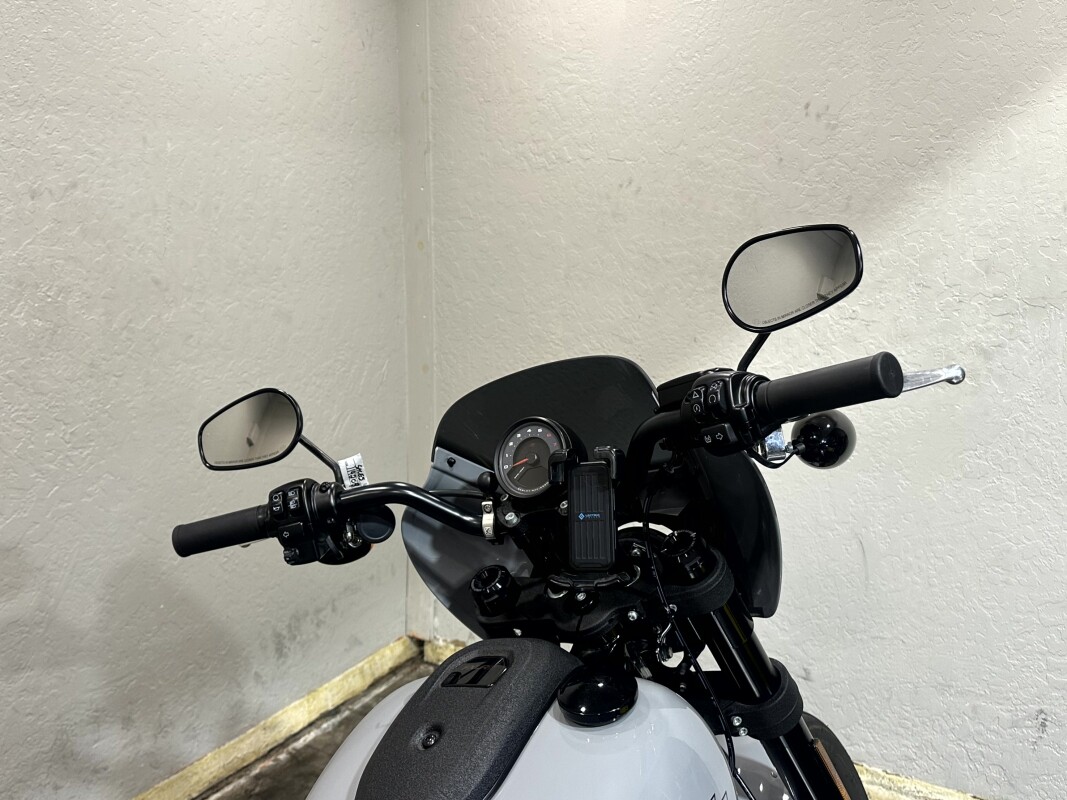 Harley-Davidson Low Rider S 2024 FXLRS 84385636 BILLIARD GRAY - Photo 10