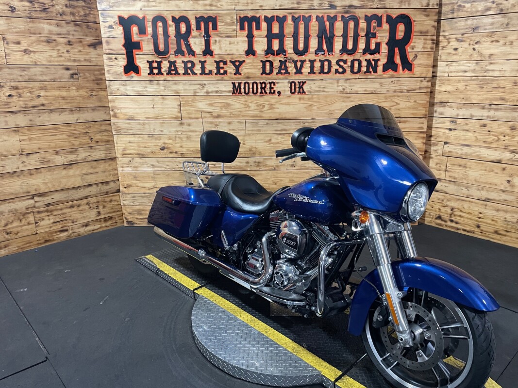 Harley-Davidson Street Glide 2015 FLHX Superior Blue - Photo 3