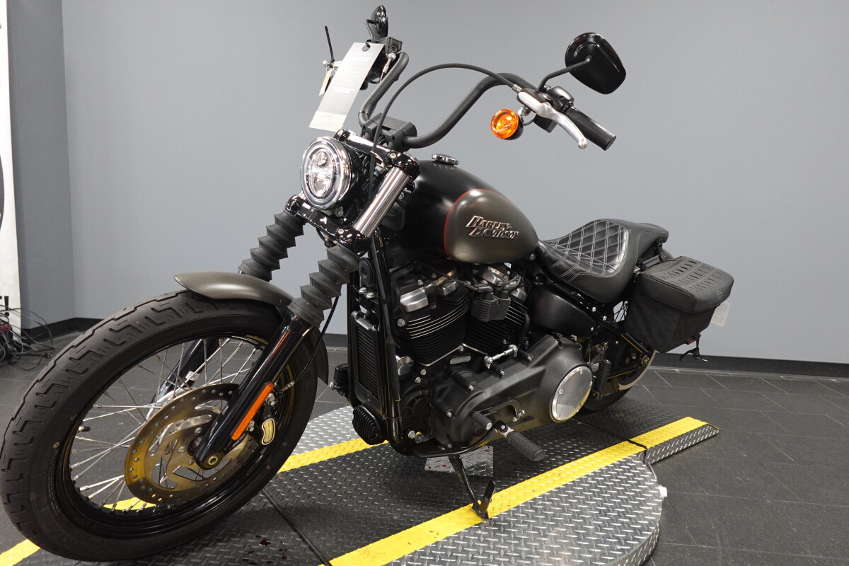 2018 Harley-Davidson Street Bob FXBB - Photo 4