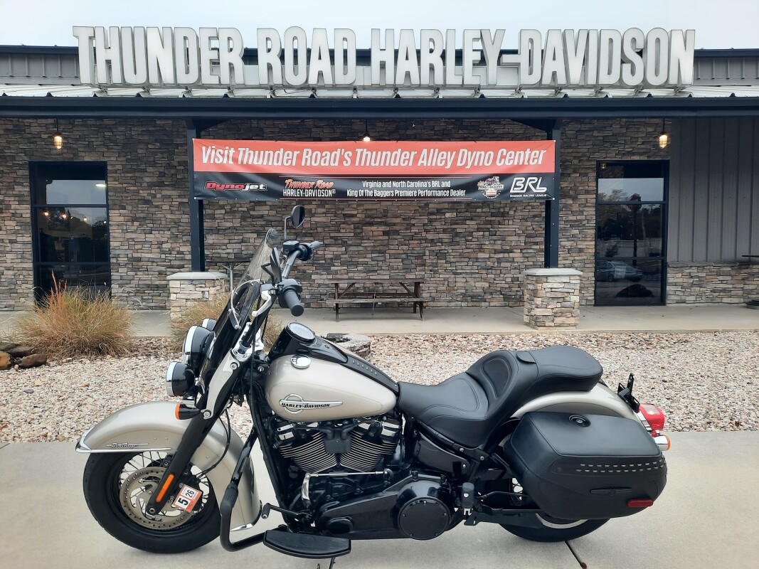 2018 Harley-Davidson Heritage Classic Silver Fortune