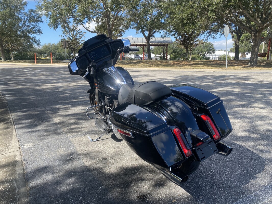 2024 Harley-Davidson Street Glide - Photo 6