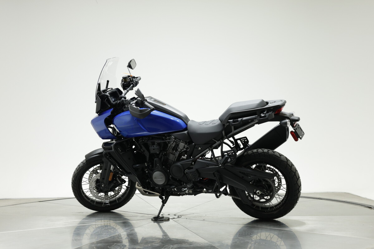 2025 Harley-Davidson RA1250S Pan America Special in Blue Burst with 10 miles - Photo 9