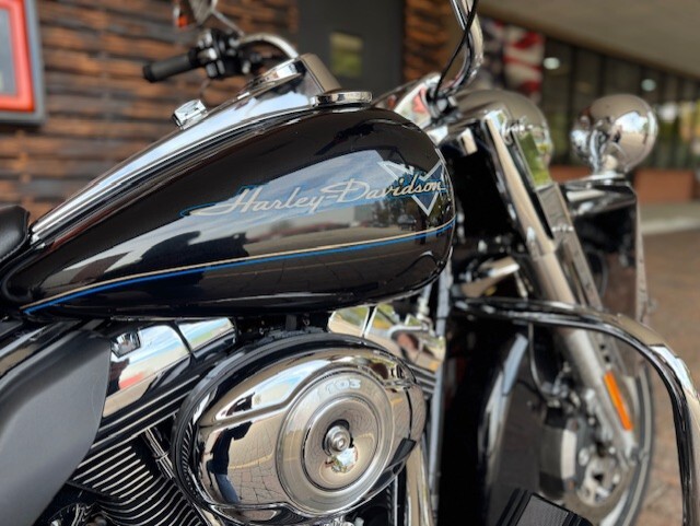 2012 Harley-Davidson Road King FLHR - Photo 2