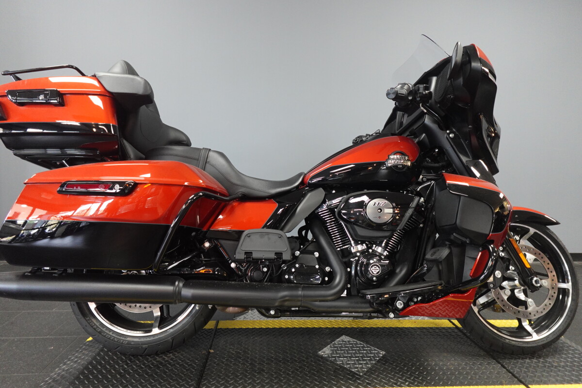 2025 Harley-Davidson Street Glide Ultra FLHXU