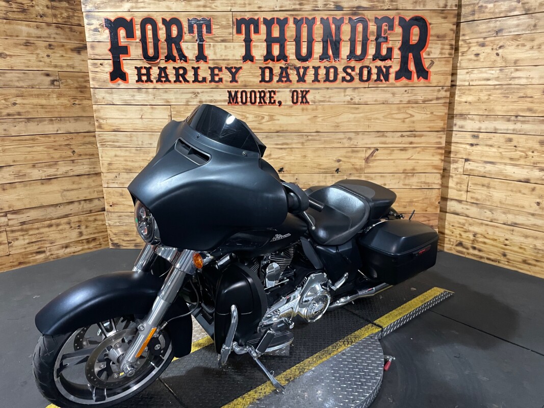 Harley-Davidson Street Glide Special 2016 FLHXS Black Denim - Photo 7