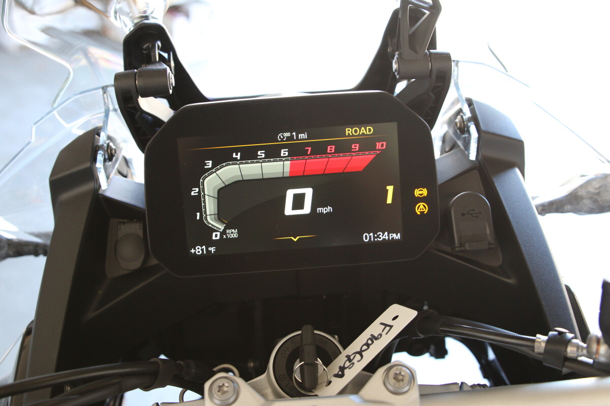Dealer Demo - 2026 BMW Motorrad F 900 GS Adventure Low Suspension, photo 25