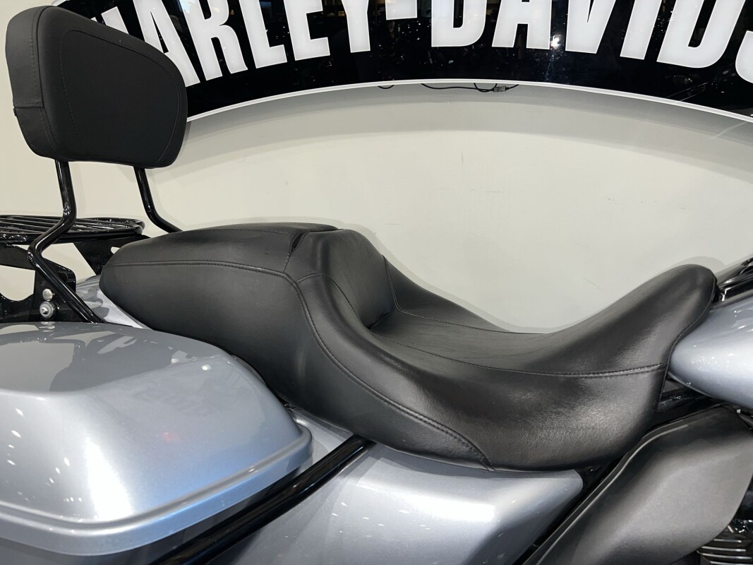 2019 Harley-Davidson Street Glide Special FLHXS - Photo 6
