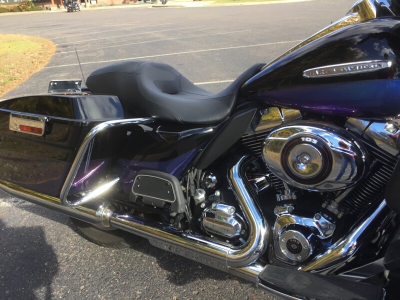 2010 Harley-Davidson Electra Glide Ultra Limited V BLK/BLK ICE - Photo 5