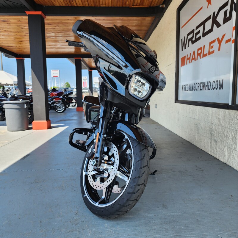 FLHX 2025 Street Glide - Photo 3