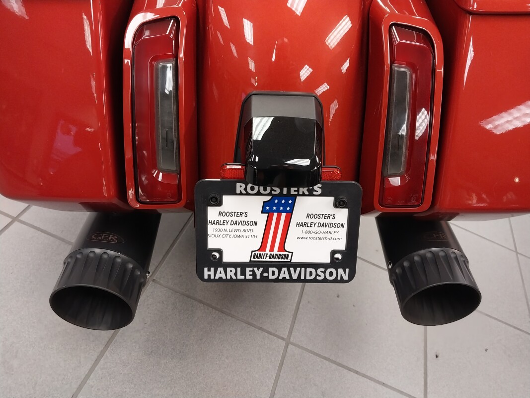 FLHX 2024 Street Glide - Photo 10