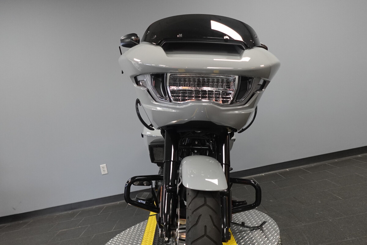 2024 Harley-Davidson Road Glide Limited FLTRK - Photo 3